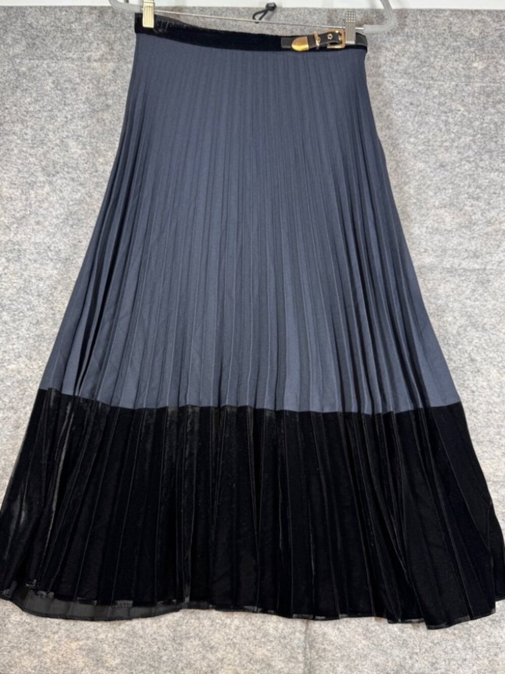 Sandro Pleated Two-Tone Maxi Skirt Size 3 Velvet Trim Quiet Luxury Belted Chic - Picture 3 of 14